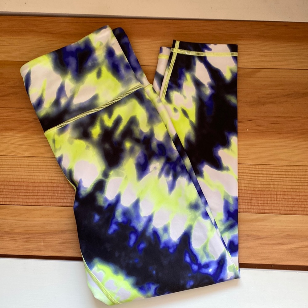 Athleta yoga pants elation tie dye 7/8